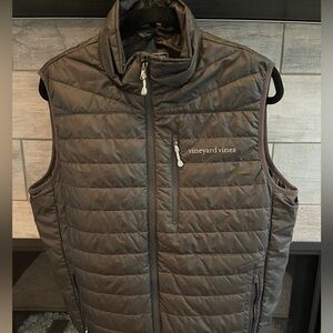 Vineyard Vines Performance Vest - Men’s Medium